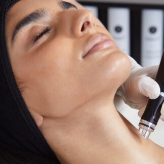 HYDRAFACIAL ICONIC by JLO